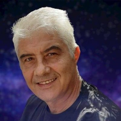 &Iota;&omega;ά&nu;&nu;&eta;&sigmaf; &Beta;&epsilon;&lambda;&omicron;ύ&delta;&omicron;&sigmaf; Executive Communications & PR Consultant